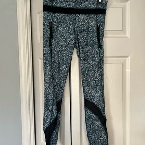 Lulu Lemon patterned leggings